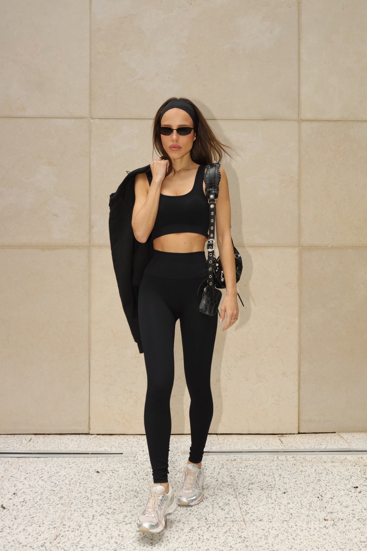 Top Outsider Seamless Black