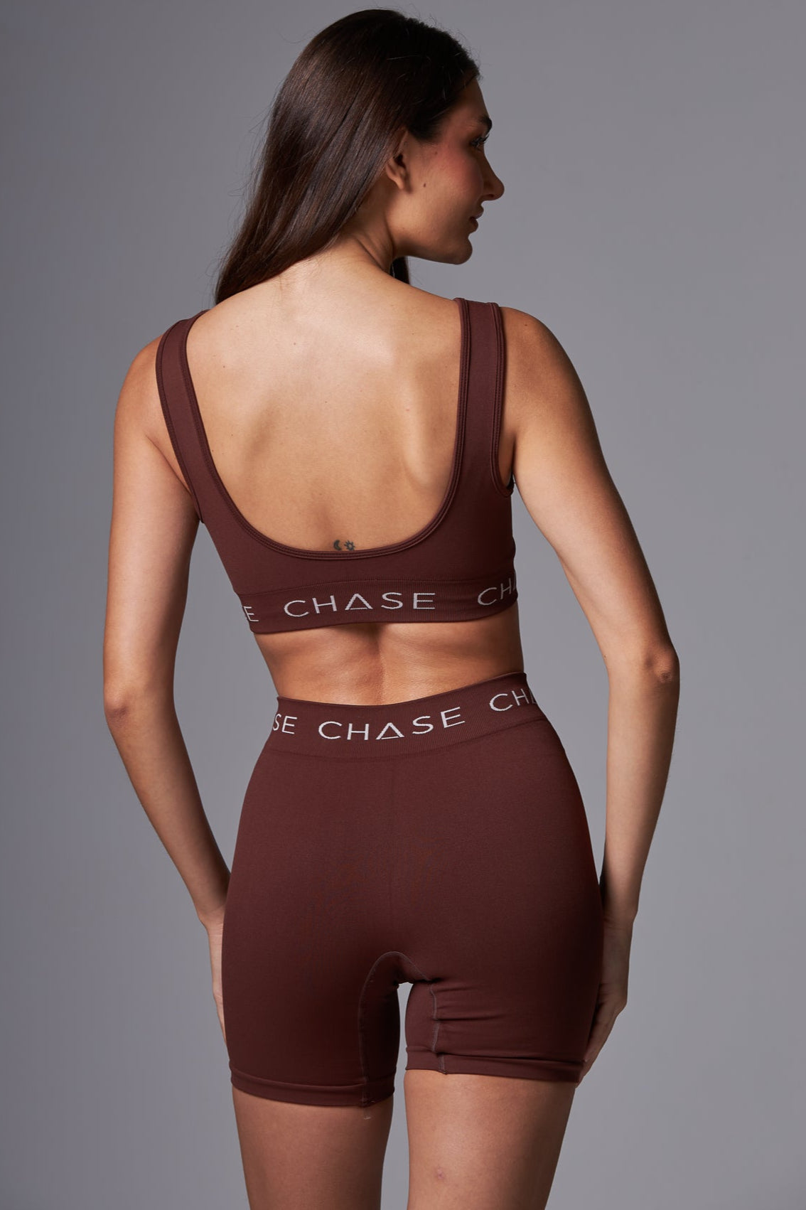 Short Signature Seamless Dark Brown