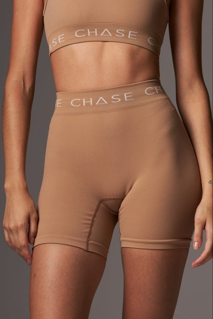 Short Signature Seamless Amphora