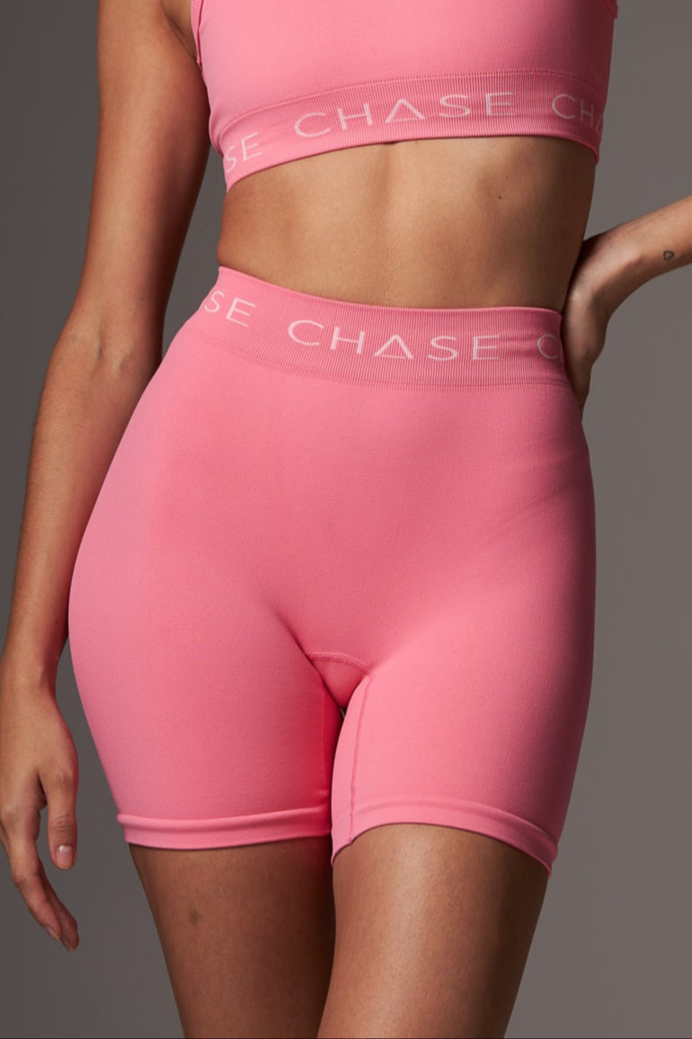 Short Signature Seamless Pink Lemonade