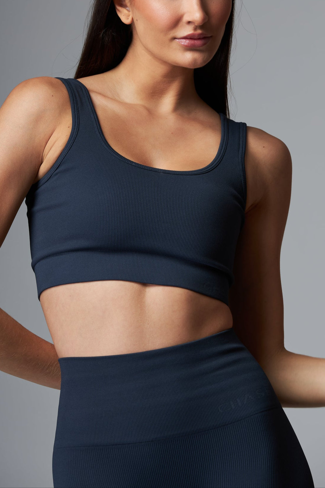 Top Outsider Seamless Rockefeller