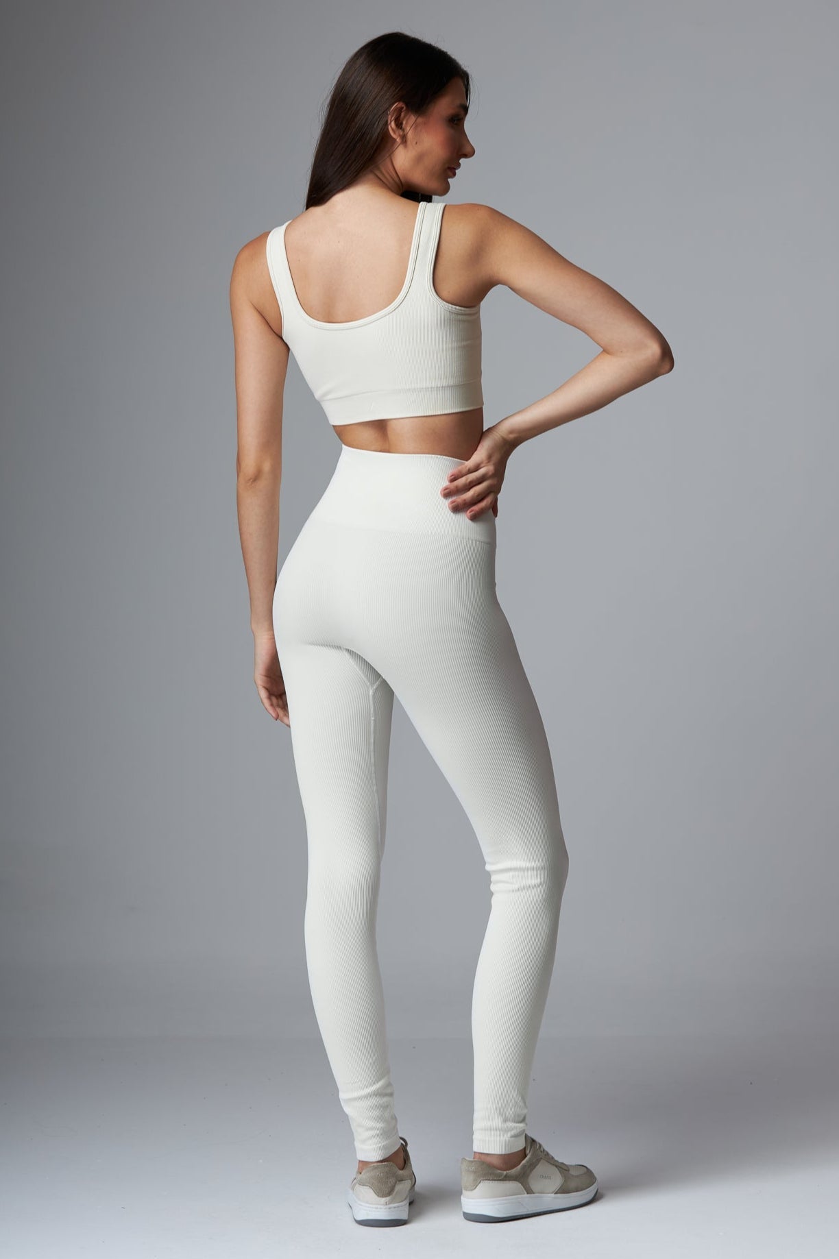 Top Outsider Seamless Off White