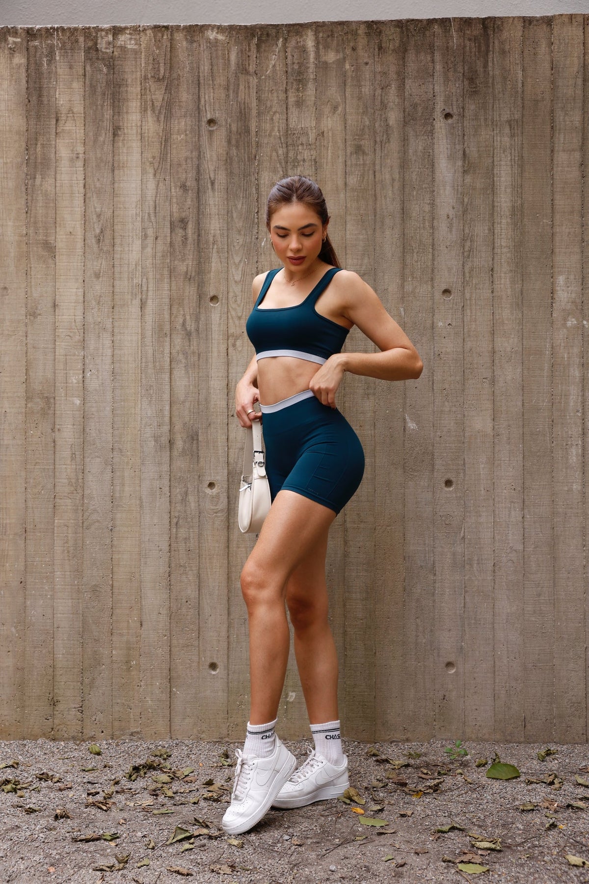 Short Stripe Seamless Dark Sea