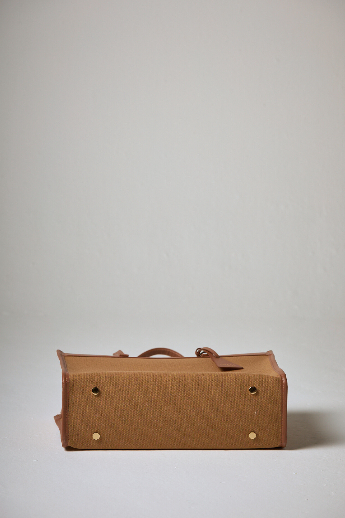 Chase TOTE Bag Brown