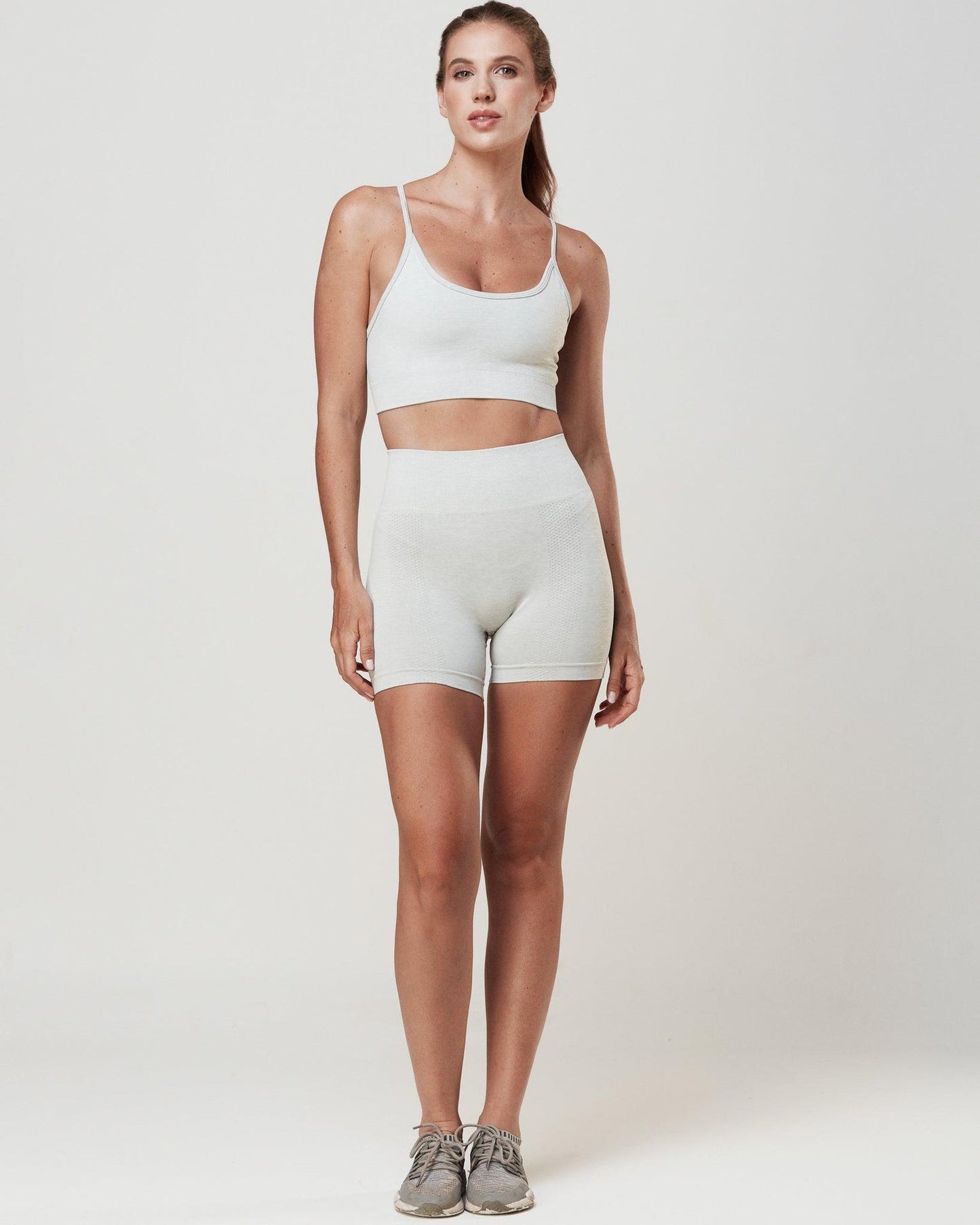 Short Apex Seamless Nickel