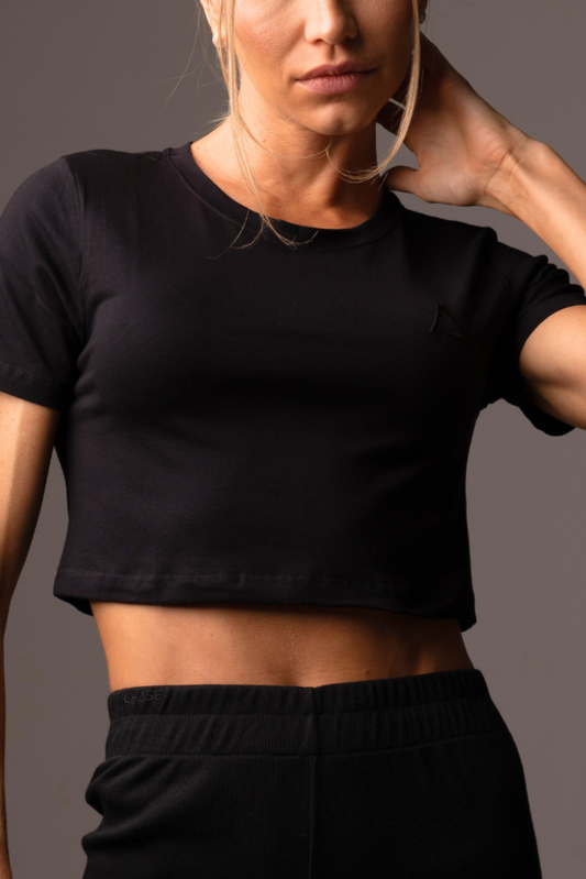 Cropped Essential Black