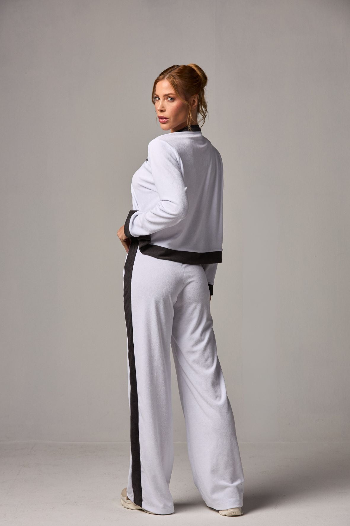 Calça Wide Leg Cozy White&Black