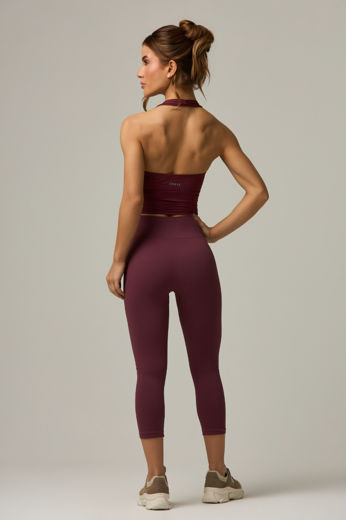 Tailor V Burgundy