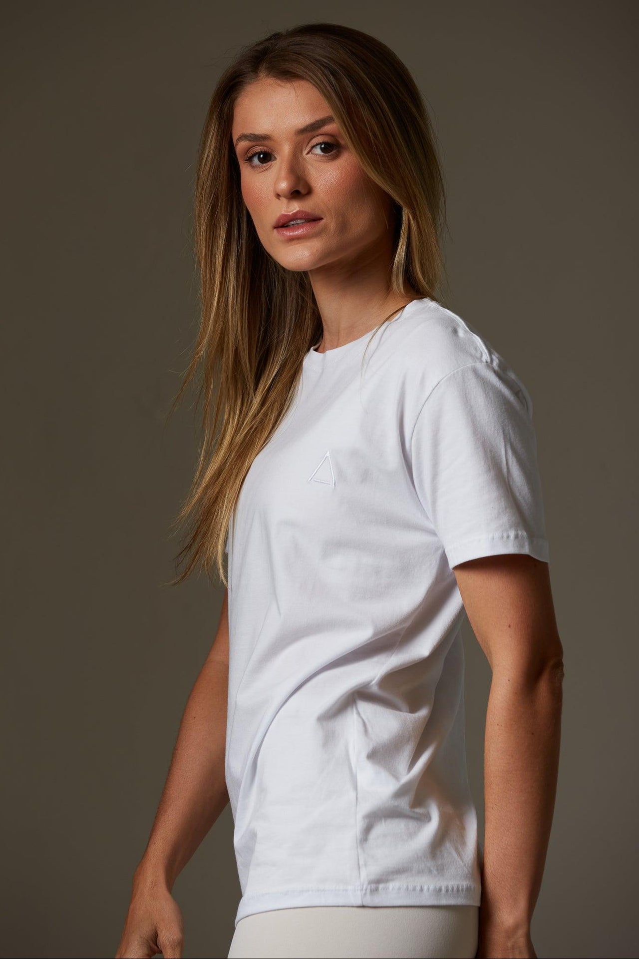 T-shirt Básica Essential Branco - chasebrasil.com