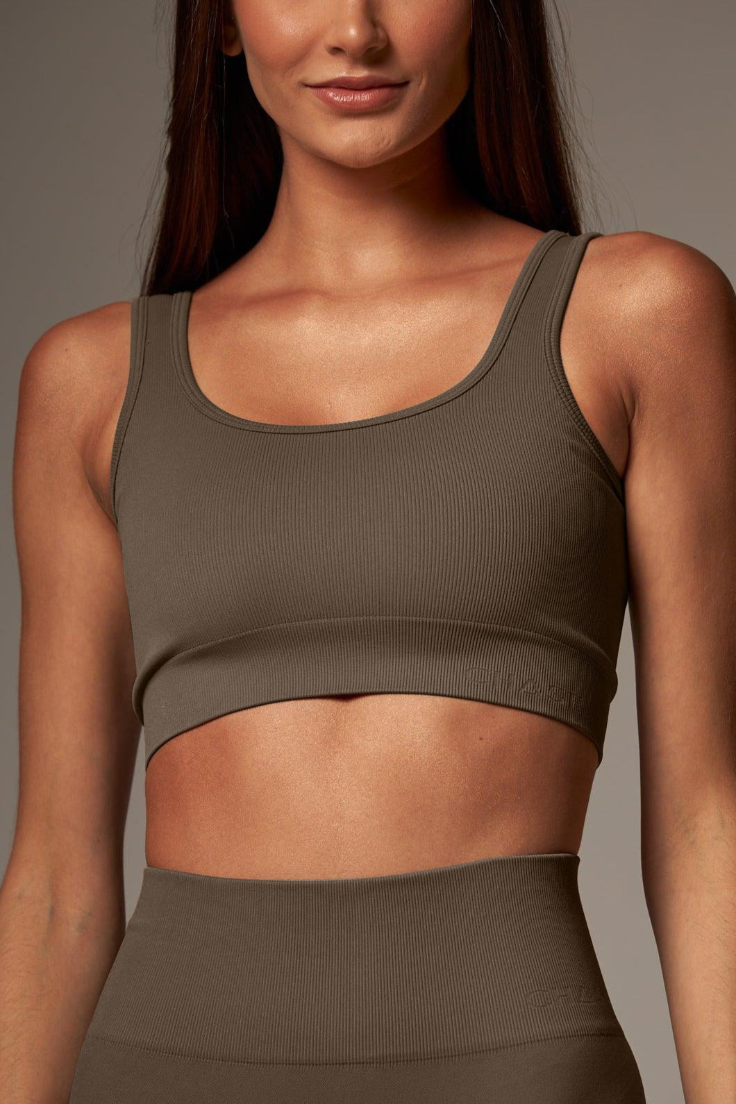 Top Outsider Seamless Brownish